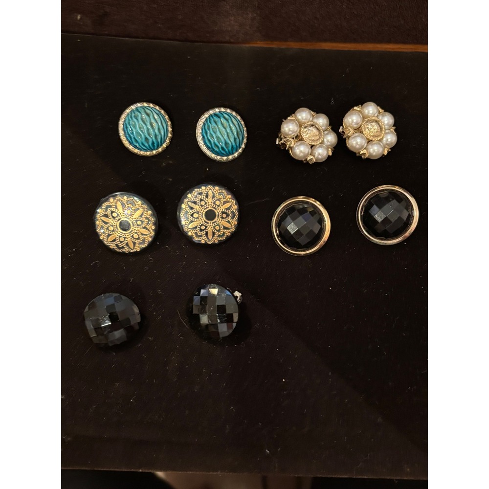 Vintage Clip On Earring Lot 5 Pairs Faux Pearl Enamel Gold Tone Black Teal Studs